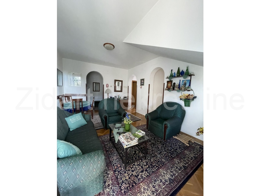 Квартира, 645 м², 100 000$ — FAKTOR